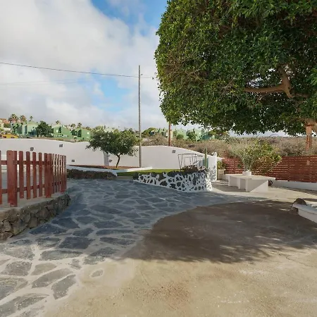Σπίτι διακοπών Pisaverde, A Peaceful Haven Between The Sea And Teide